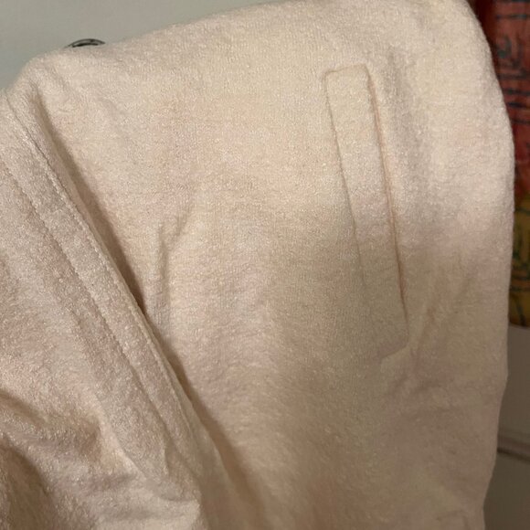 Ann Taylor NWT Size 12 Wool Boucle Skirt - Picture 3 of 5